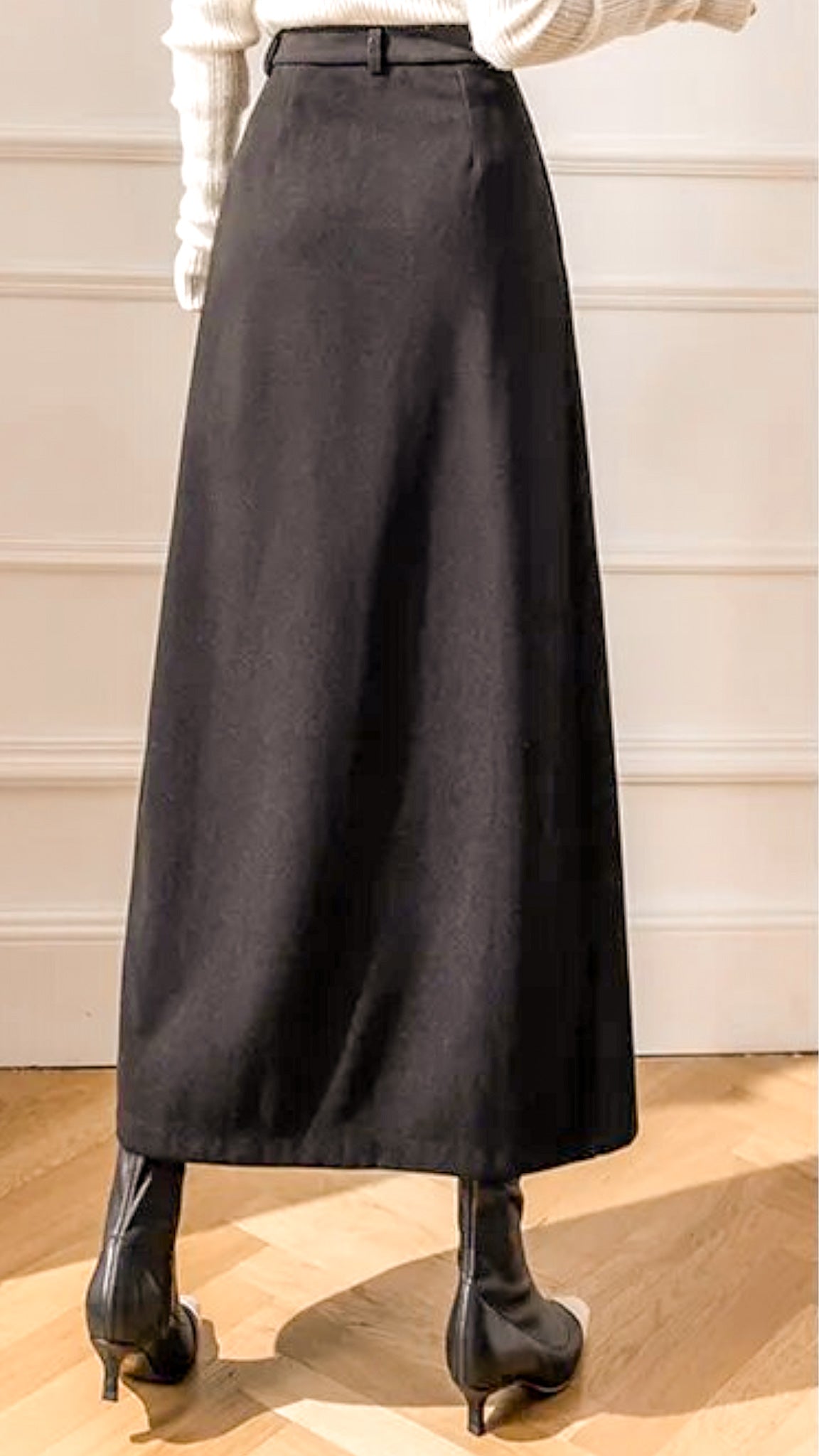 Yvaine Midi Skirt