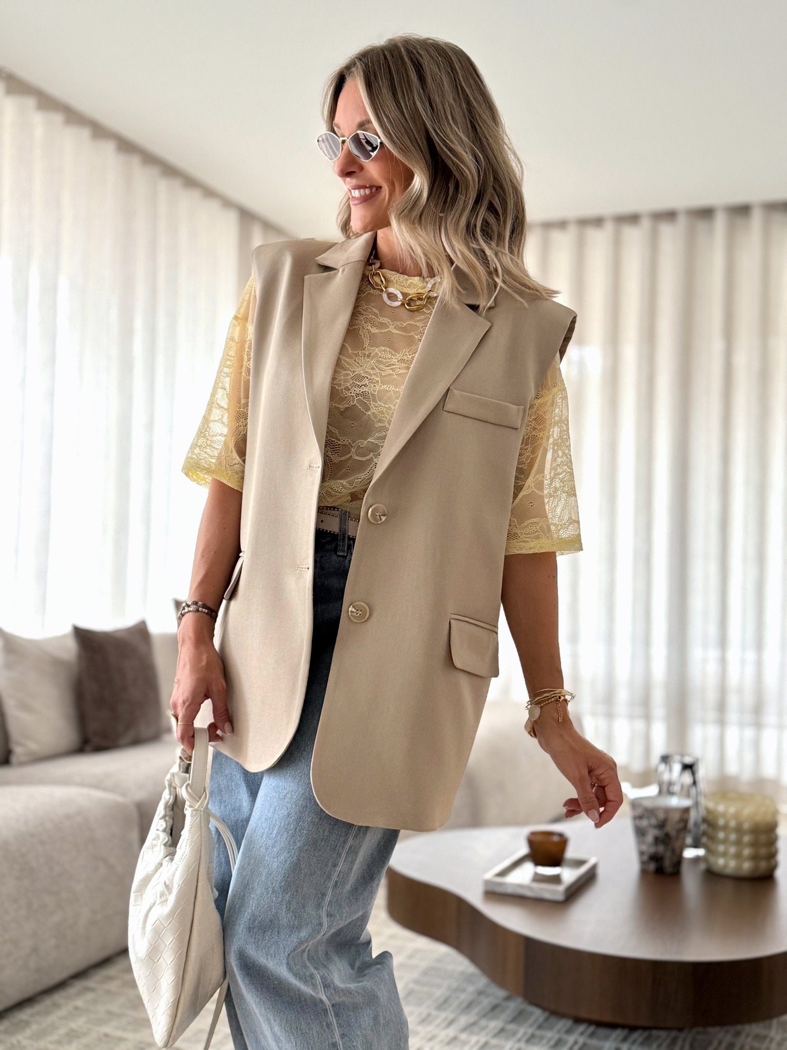 Le blazer sans manche Oria beige