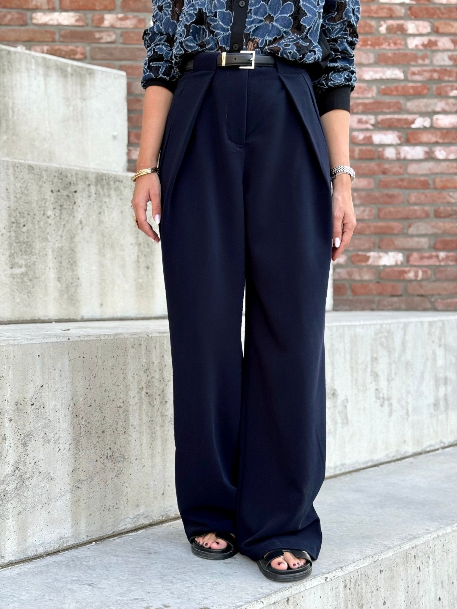 Le pantalon Ernestine bleu
