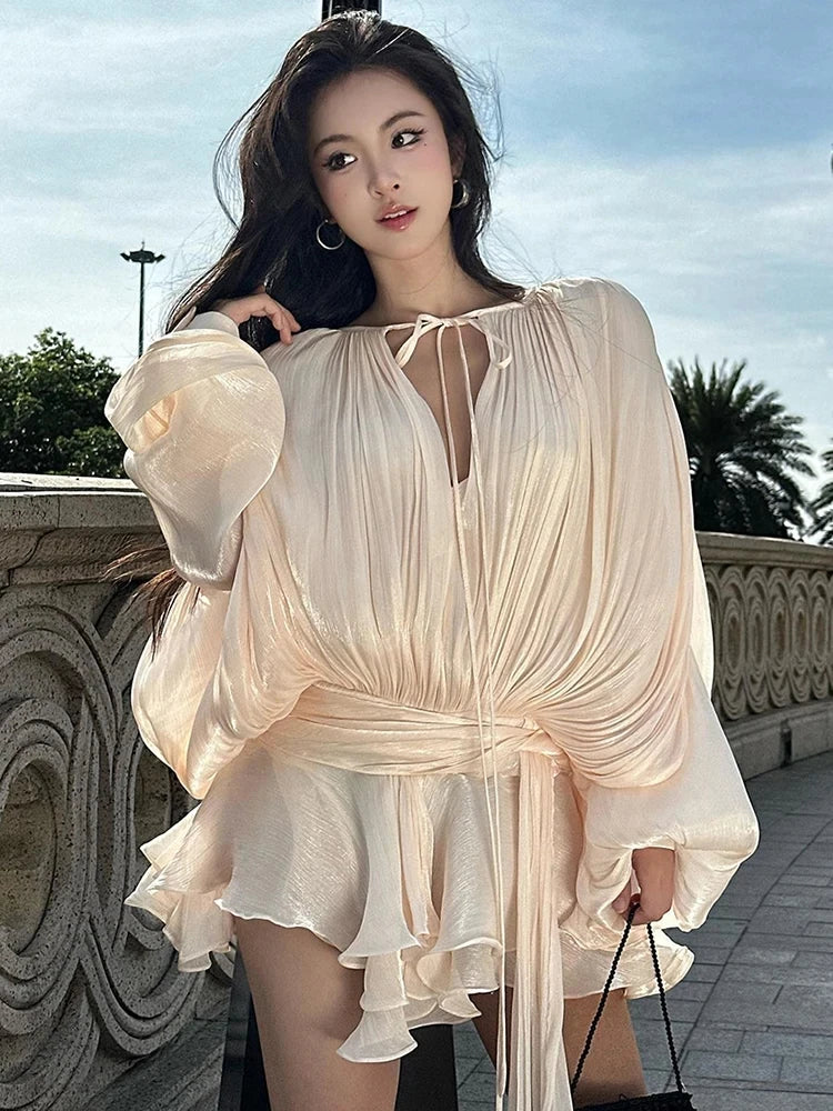 ELEGANT RUCHED MINI DRESS WITH LANTERN SLEEVES