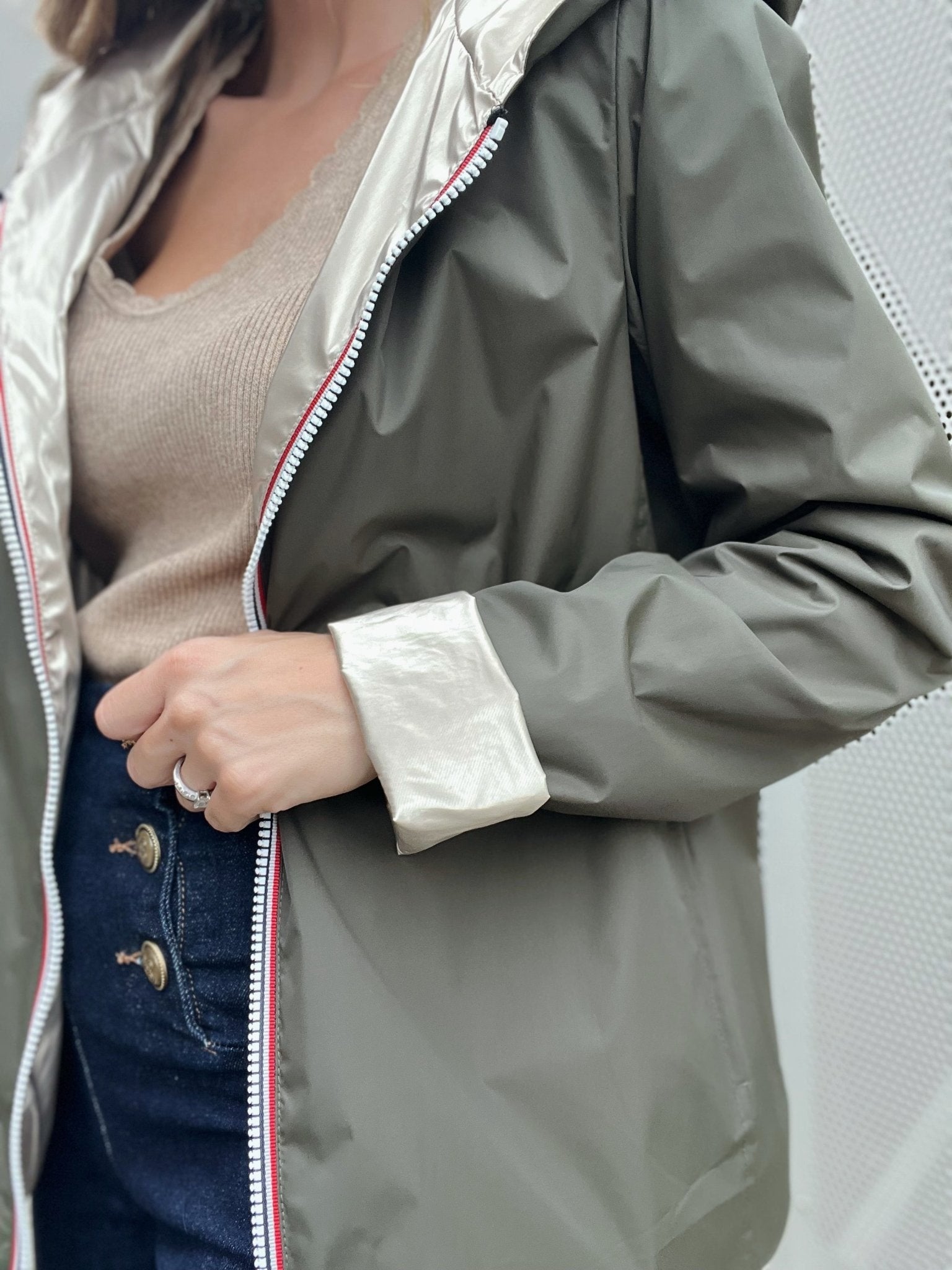 La veste Daphne courte reversible kaki
