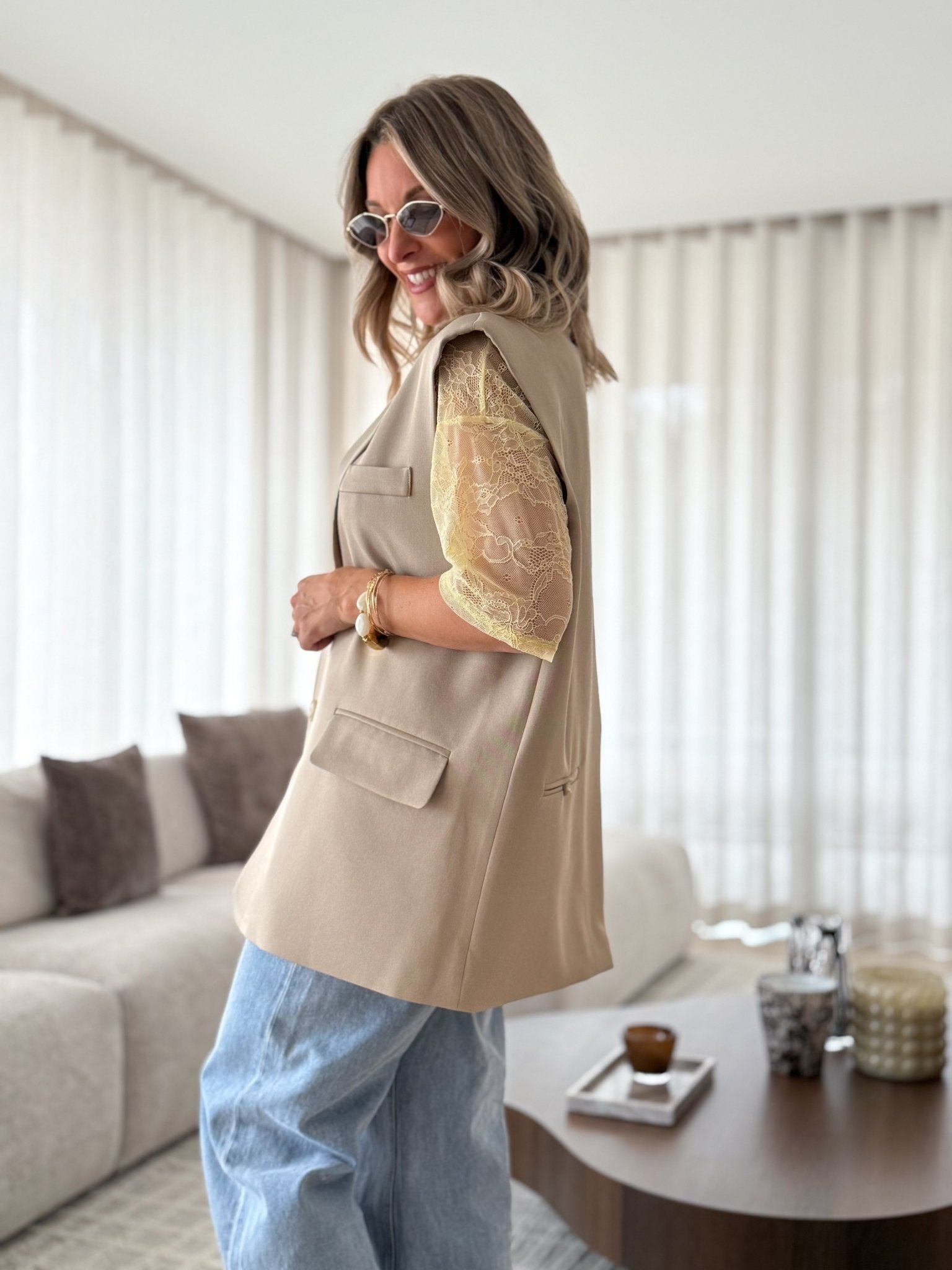 Le blazer sans manche Oria beige