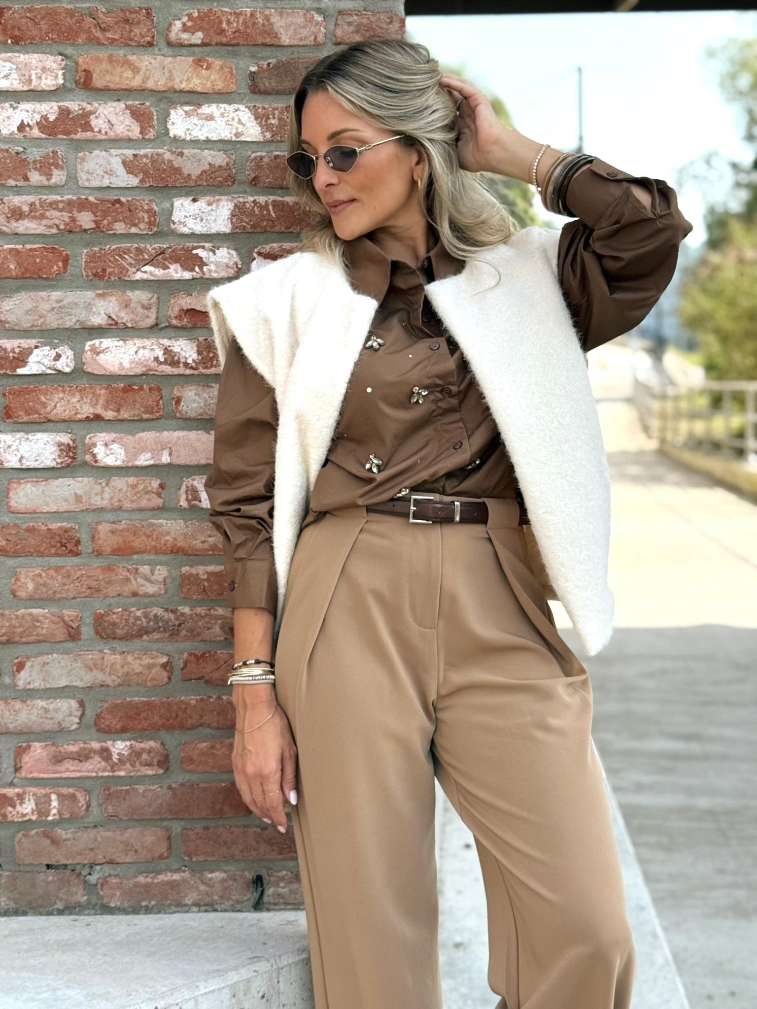 Le gilet sans manche clara blanc casse