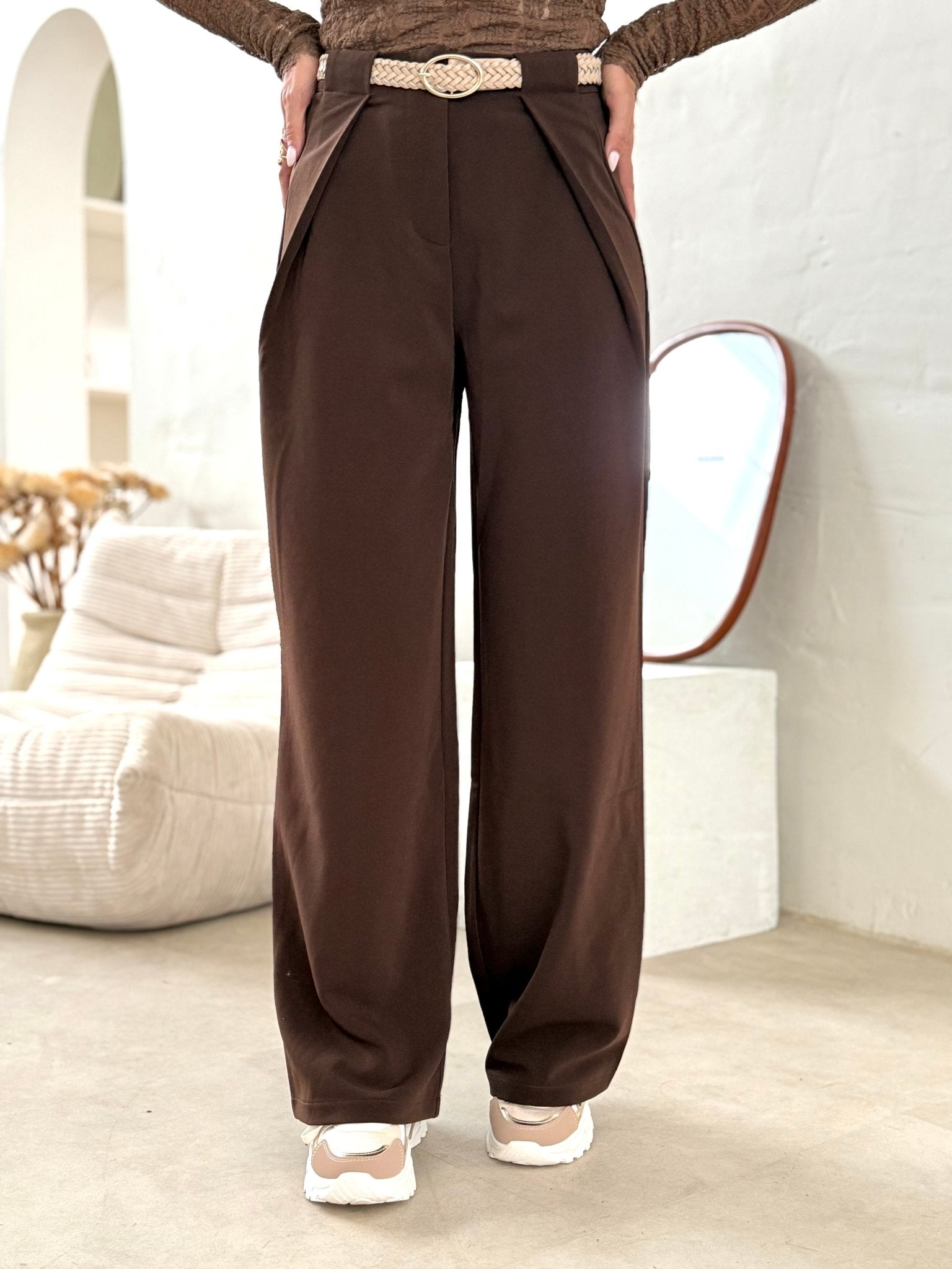 Le pantalon Ernestine marron